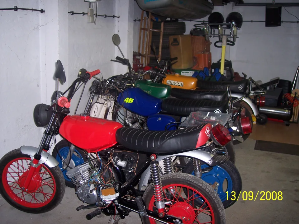 Meine Zweiräder in der Garage